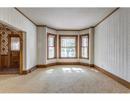 Somerville, MA 02145,186 School St