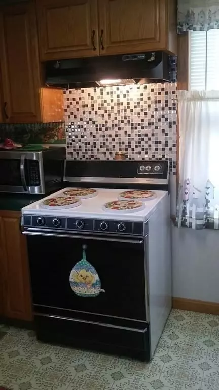 Fall River, MA 02723,45 Boutwell St