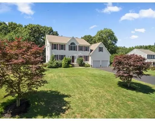 48 S Eagle Nest Dr, Lincoln, RI 02865