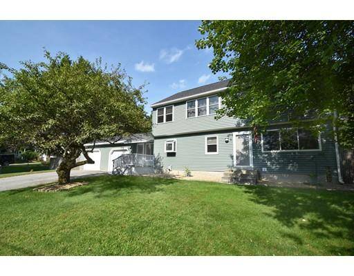 8 Forest Hill Dr, Rutland, MA 01543