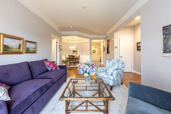 9 Abigail Way #3010, Reading, MA 01867
