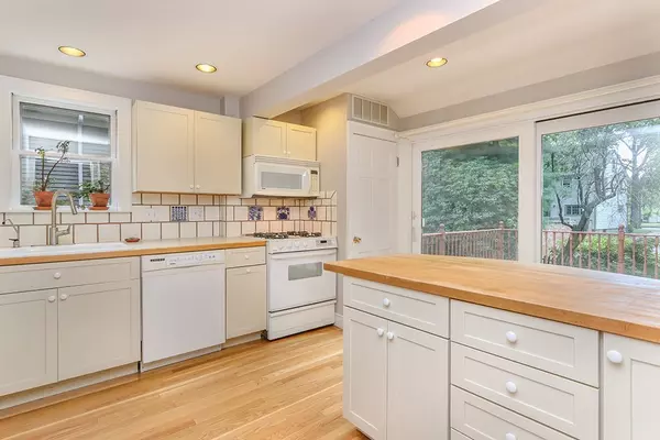 Brookline, MA 02467,21 Clearwater Road