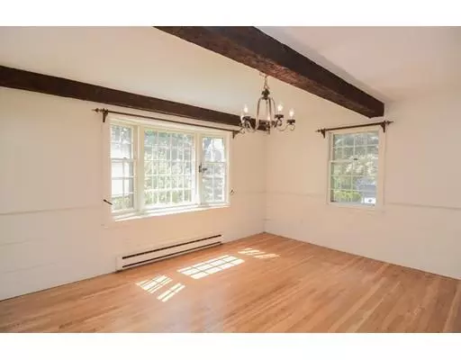 Chelmsford, MA 01824,30 Berkeley Drive