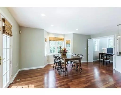 Andover, MA 01810,8 Cedar Rd