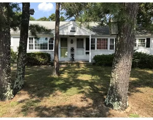 18 Anchorage Ln, Yarmouth, MA 02673