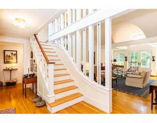 Beverly, MA 01965,11 Paine Avenue