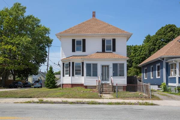 237 Pontiac Ave, Cranston, RI 02910