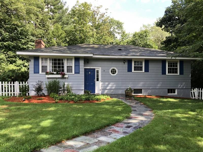 32 Pennymeadow Rd, Sudbury, MA 01776