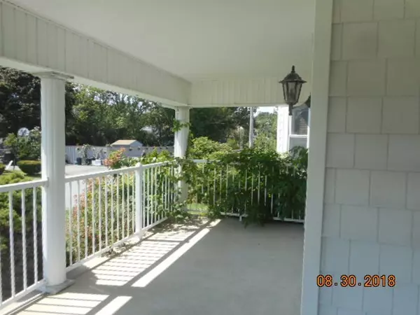 Somerset, MA 02726,57 Desmond Ave