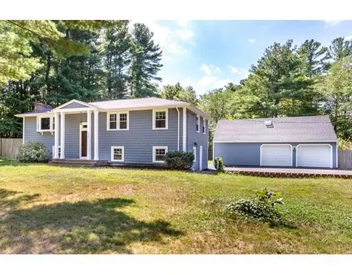 338 Elm St, Walpole, MA 02081