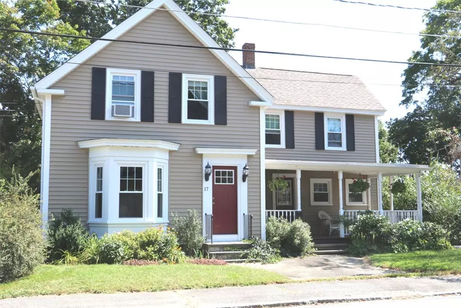 17 Maple St, Maynard, MA 01754