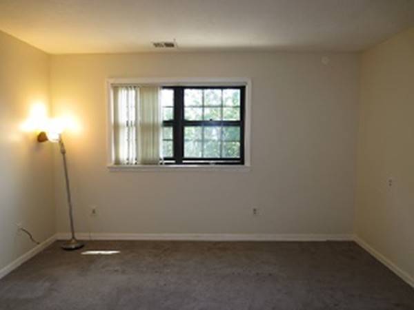 Quincy, MA 02169,8 Jackson Street #C5