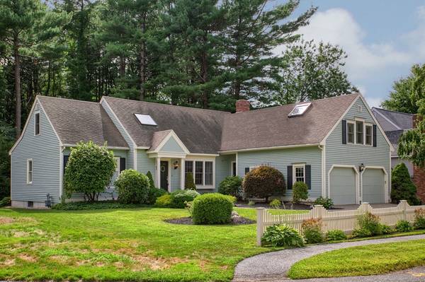 43 Cobblestone Circle, North Andover, MA 01845