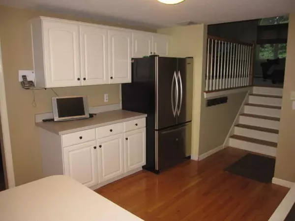 Milford, MA 01757,20 Littlefield Road