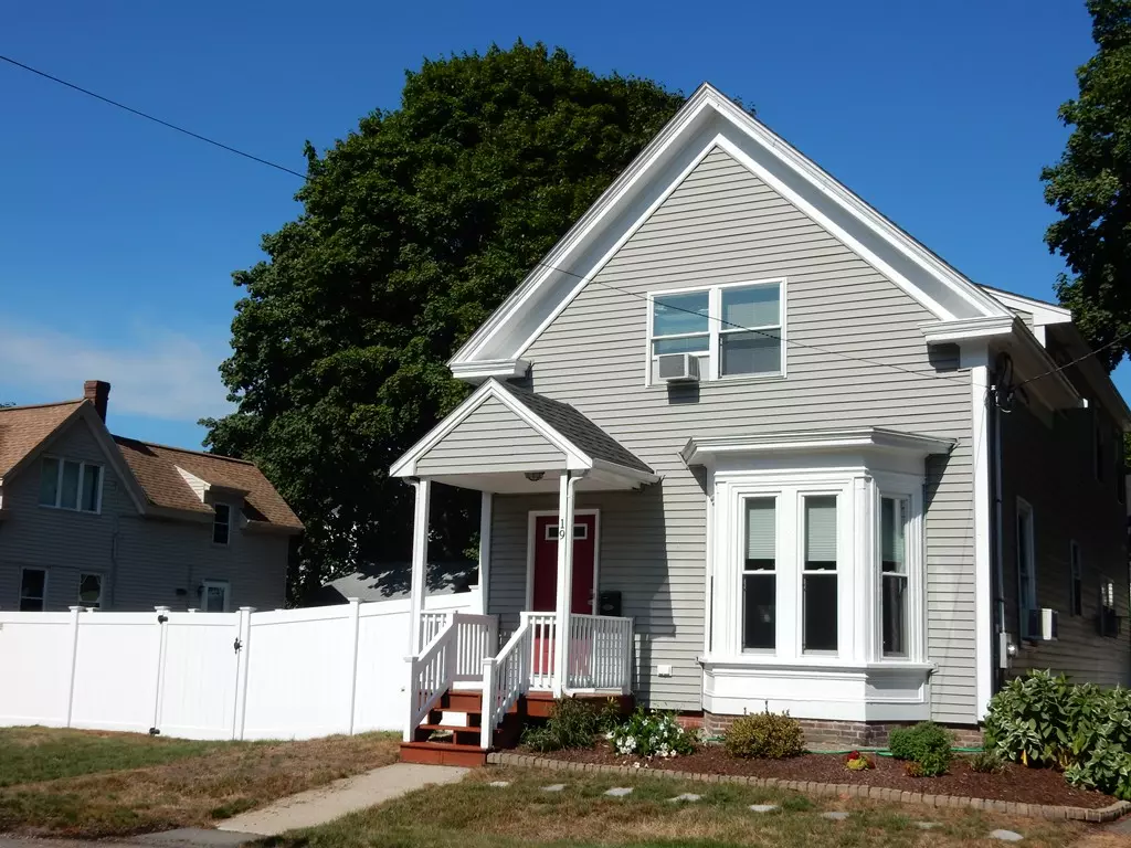 Stoughton, MA 02072,19 Kinsley St