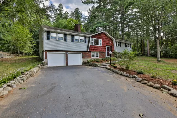 109 Lowell Road, Pepperell, MA 01463