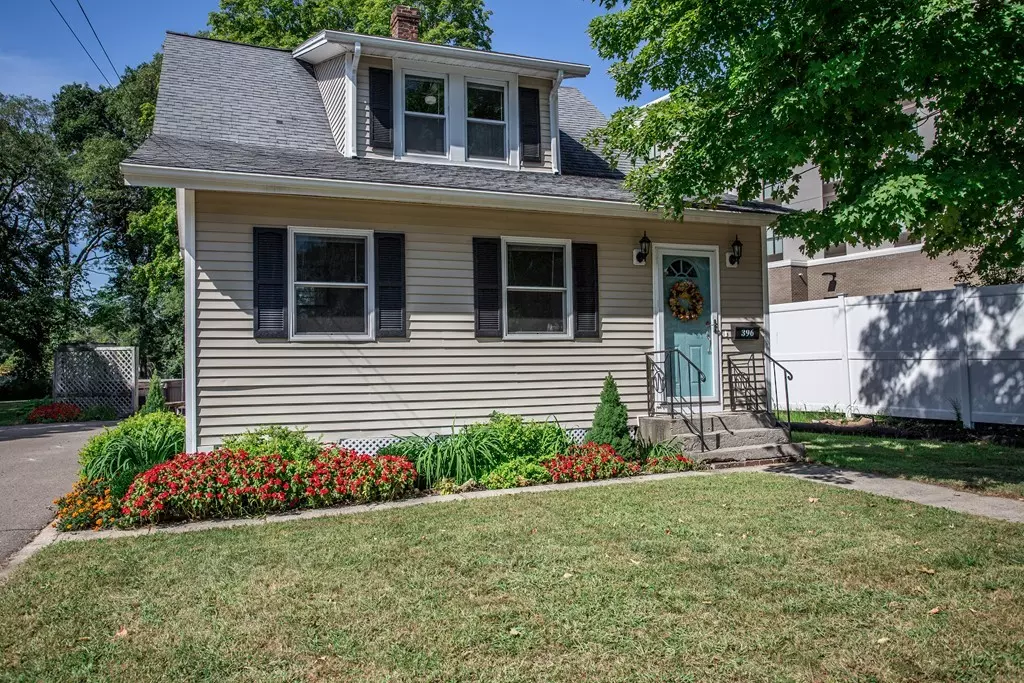 Mansfield, MA 02048,396 Central St