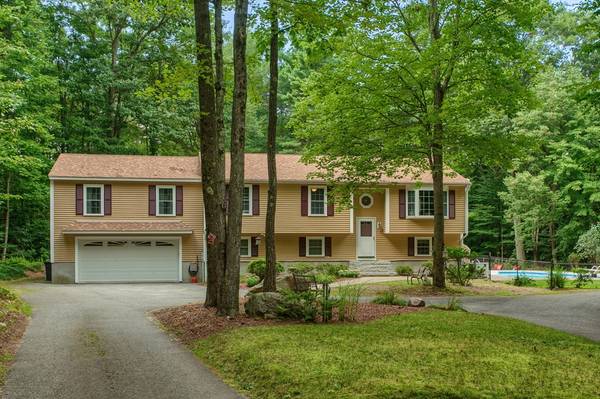 82 Oakmont Ave, Westminster, MA 01473