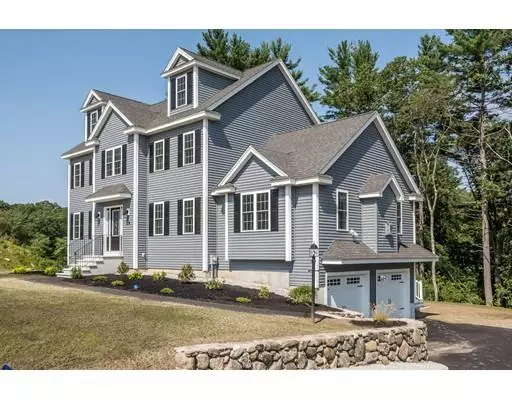 5 Fieldstone Lane, Billerica, MA 01821