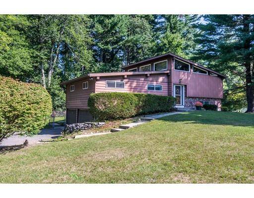 30 Meredith Road, Tewksbury, MA 01876