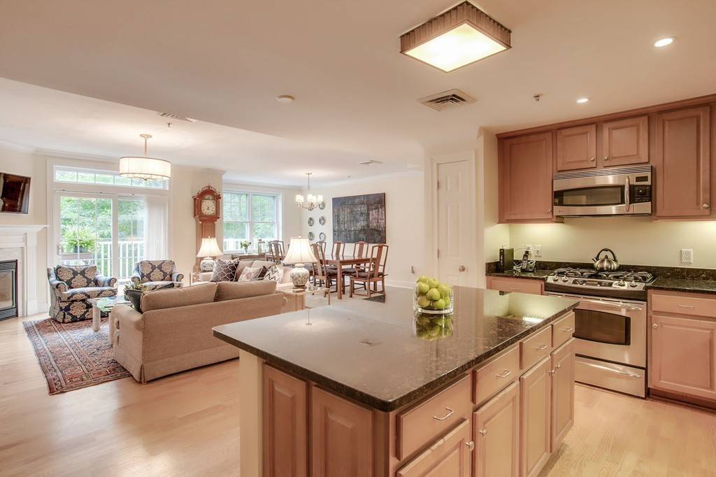 Concord, MA 01742,95 Conant Street #312
