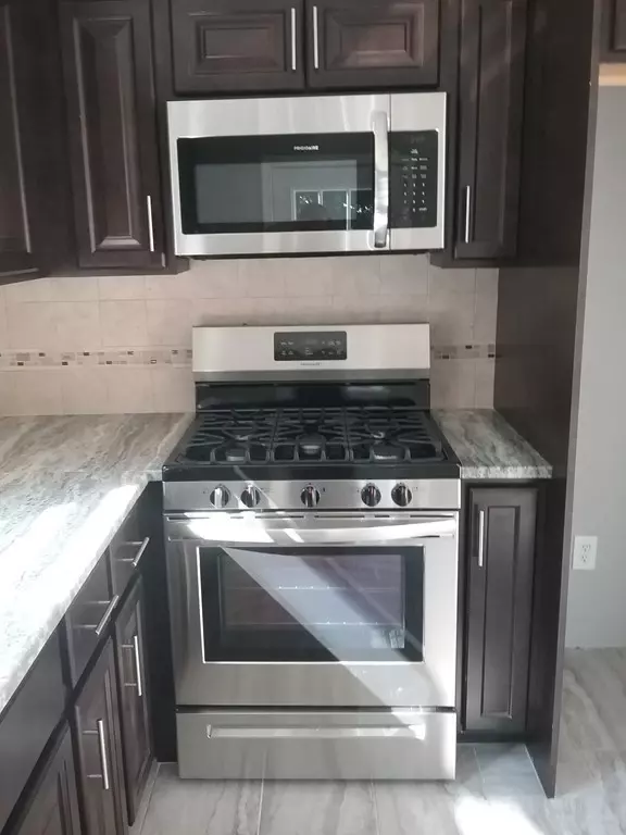 Somerset, MA 02726,343 Hillside Ave