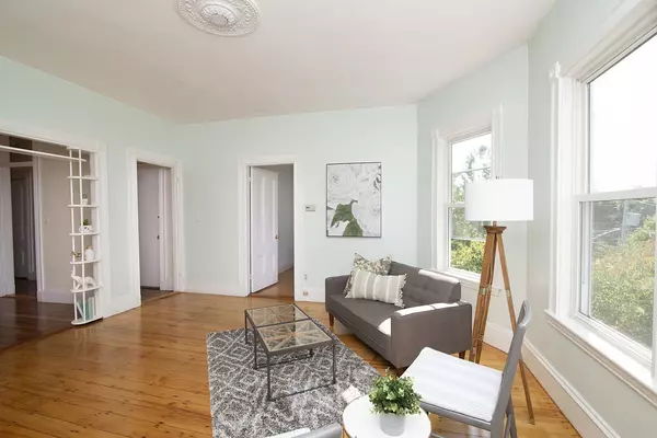 Brookline, MA 02445,68 Chestnut St #3