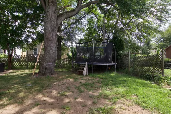 Springfield, MA 01104,133 Littleton St