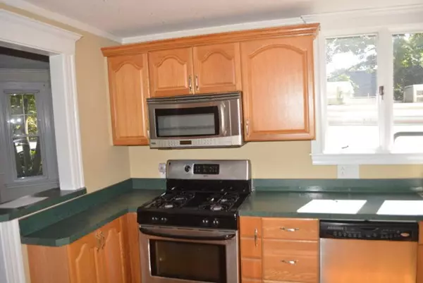 Weymouth, MA 02191,88 Sea St