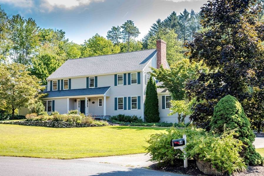 64 Thompson Dr, Sudbury, MA 01776