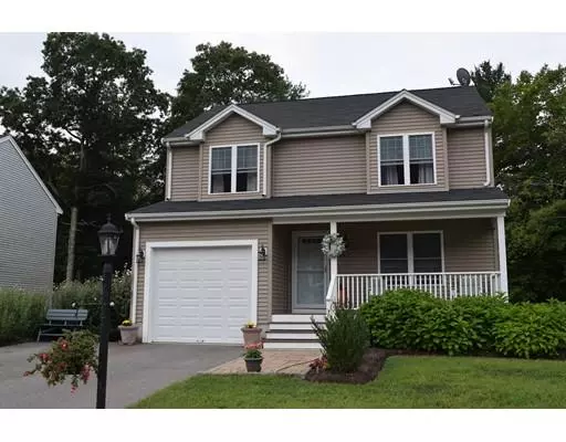 937 Dighton Woods Cir, Dighton, MA 02715