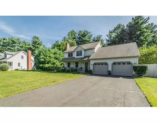 6 Tree Top Ln, Southwick, MA 01077