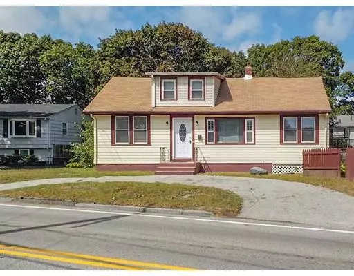 41 Long St, Warwick, RI 02886