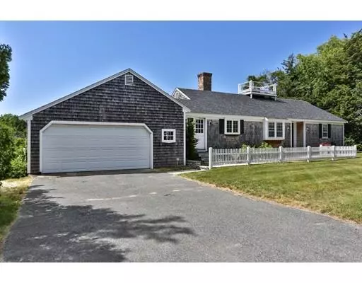 Dennis, MA 02660,23 Palmer Ln