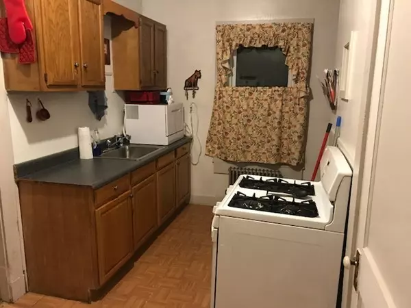 Fitchburg, MA 01420,13-15 Cascade Street