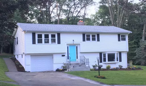 4 Venus Drive, Worcester, MA 01605