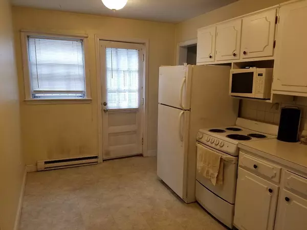 Weymouth, MA 02191,275 Neck Street #C1