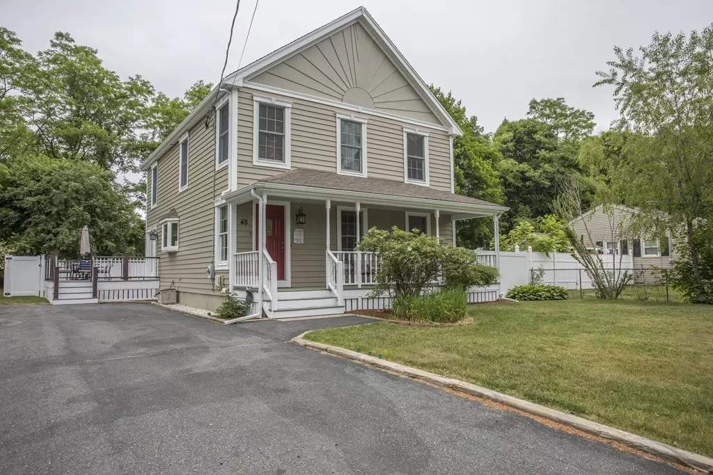 Taunton, MA 02780,45 Hewitt Ave