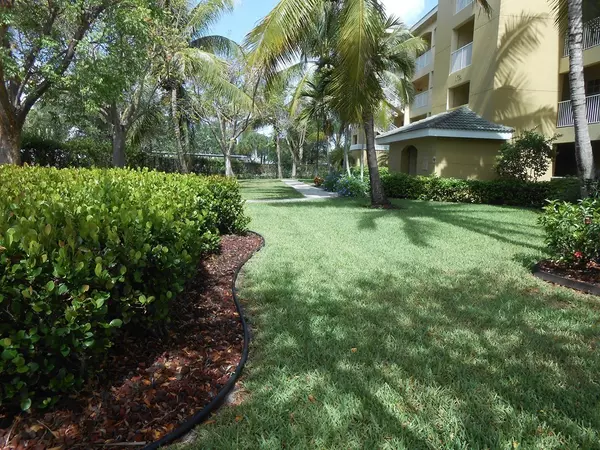 Cape Coral, FL 33990,1781 Four Mile Cove Pkwy. #121