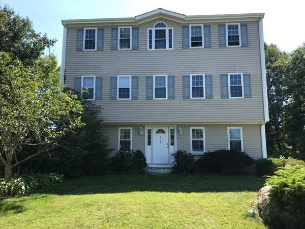 115 Weeden Rd, Fairhaven, MA 02719