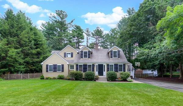 17 Rich Valley Road, Wayland, MA 01778