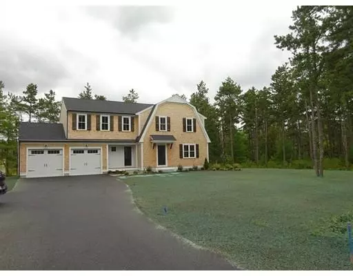 Wareham, MA 02571,5 Pine Needle Ln