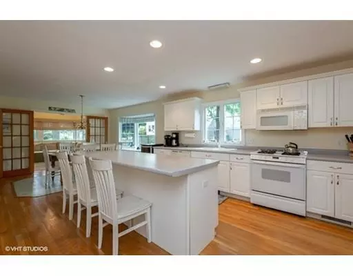 Brewster, MA 02631,13 Sears Rd