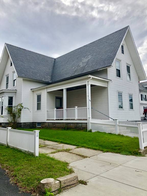 554 Fletcher St, Lowell, MA 01854