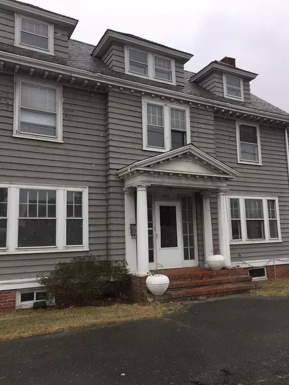 571 Broadway, Lynnfield, MA 01940