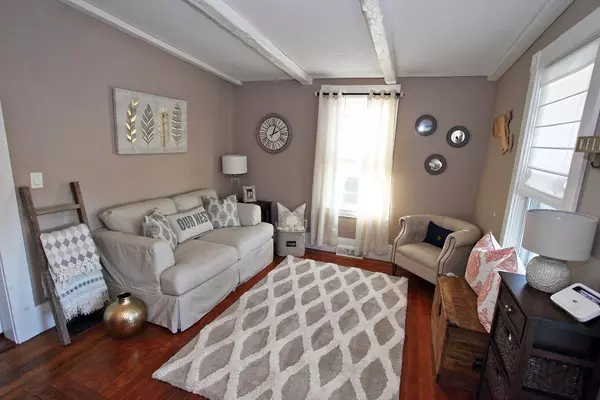 Acushnet, MA 02743,80 Main St