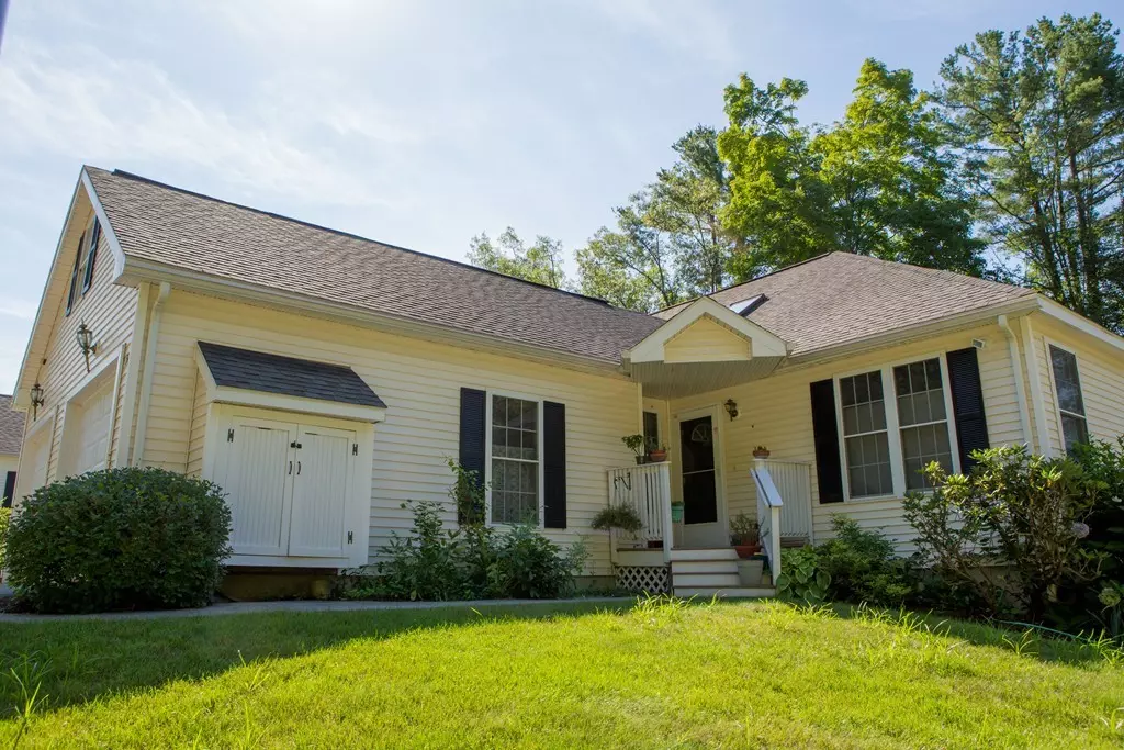 Southborough, MA 01772,54 William Onthank Ln #54