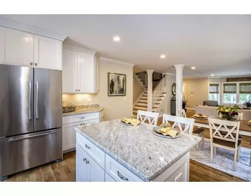 Mashpee, MA 02649,43 Cottage Ln