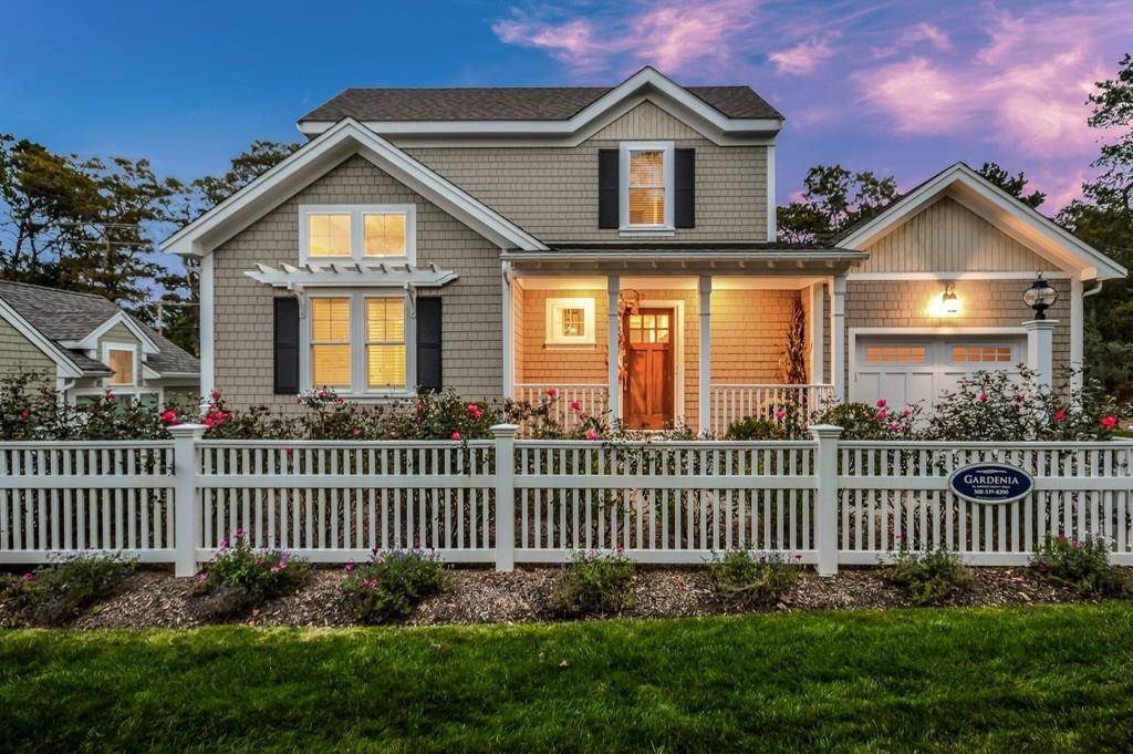 47 Cottage Lane, Mashpee, MA 02649