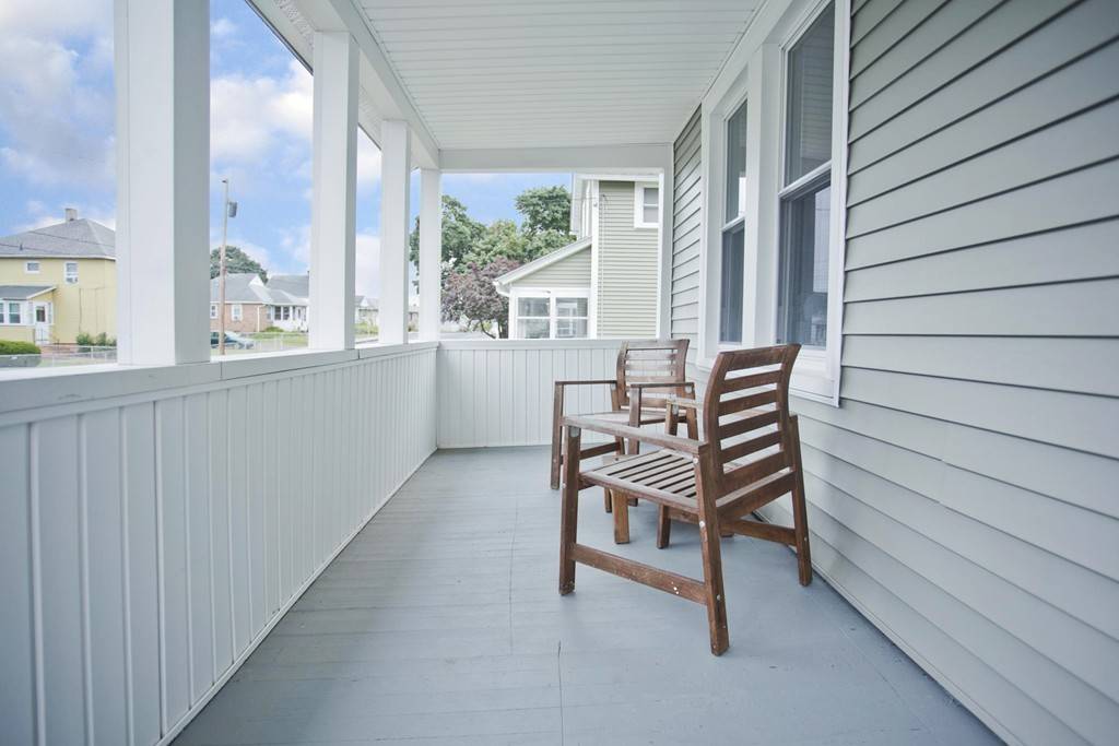 Ludlow, MA 01056,10 Warren St